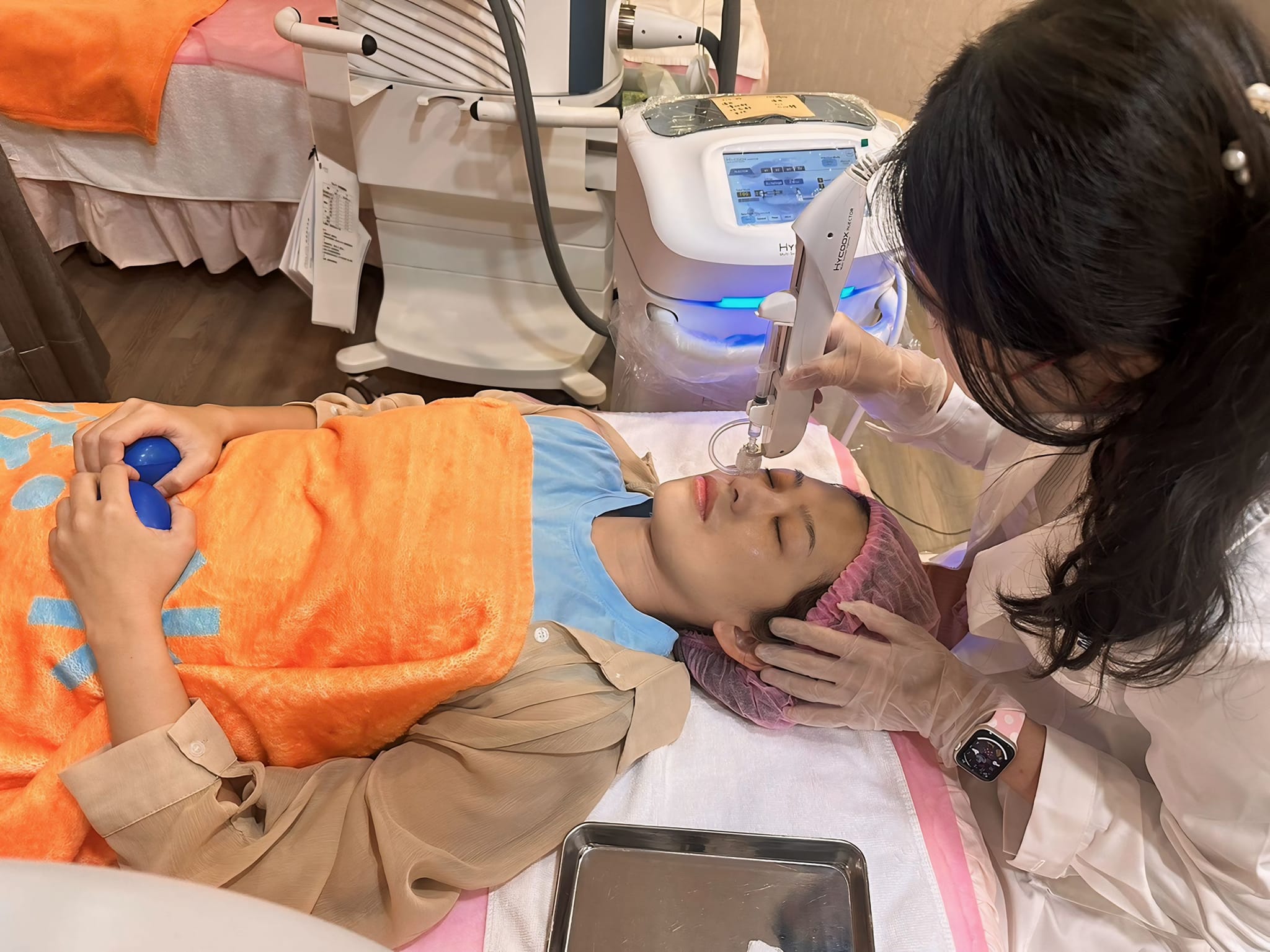 板橋星和診所：皮秒雷射、水光注射、鳳凰電波、CMSlim肌動椅，打造完美肌膚與腹肌線條